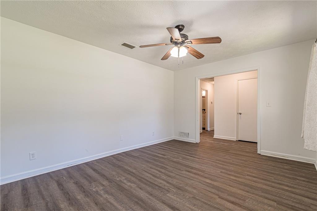 926 Live Oak Court