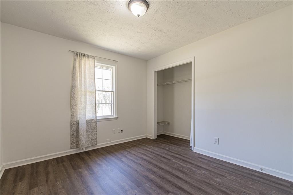 926 Live Oak Court