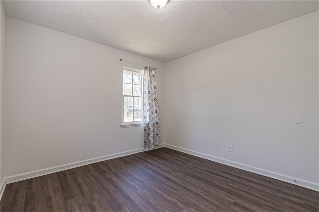 926 Live Oak Court