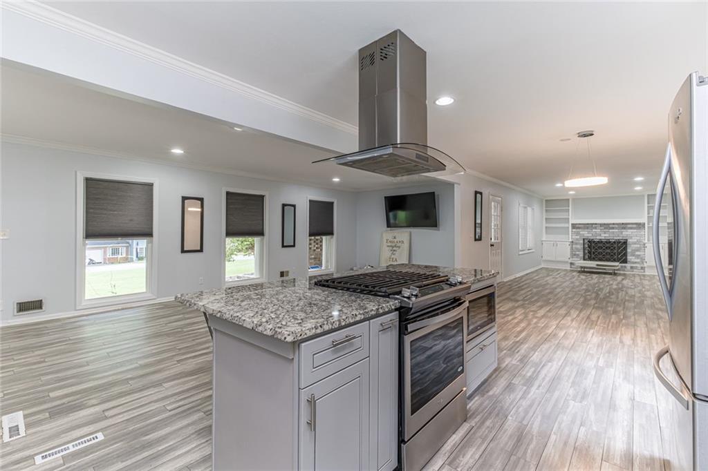 394 Dorsey Circle SW