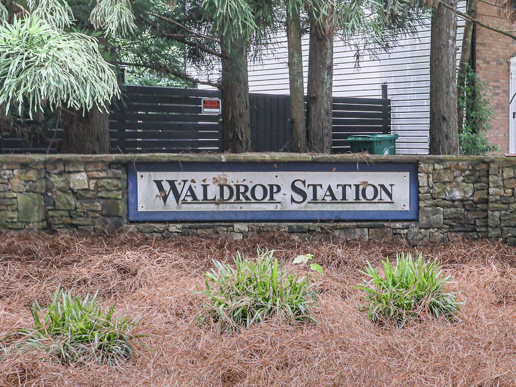 3426 WALDROP Trail
