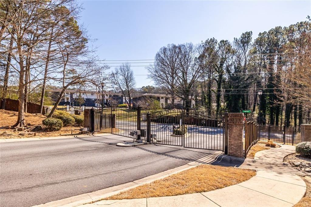 1310 Jandras Lane SE