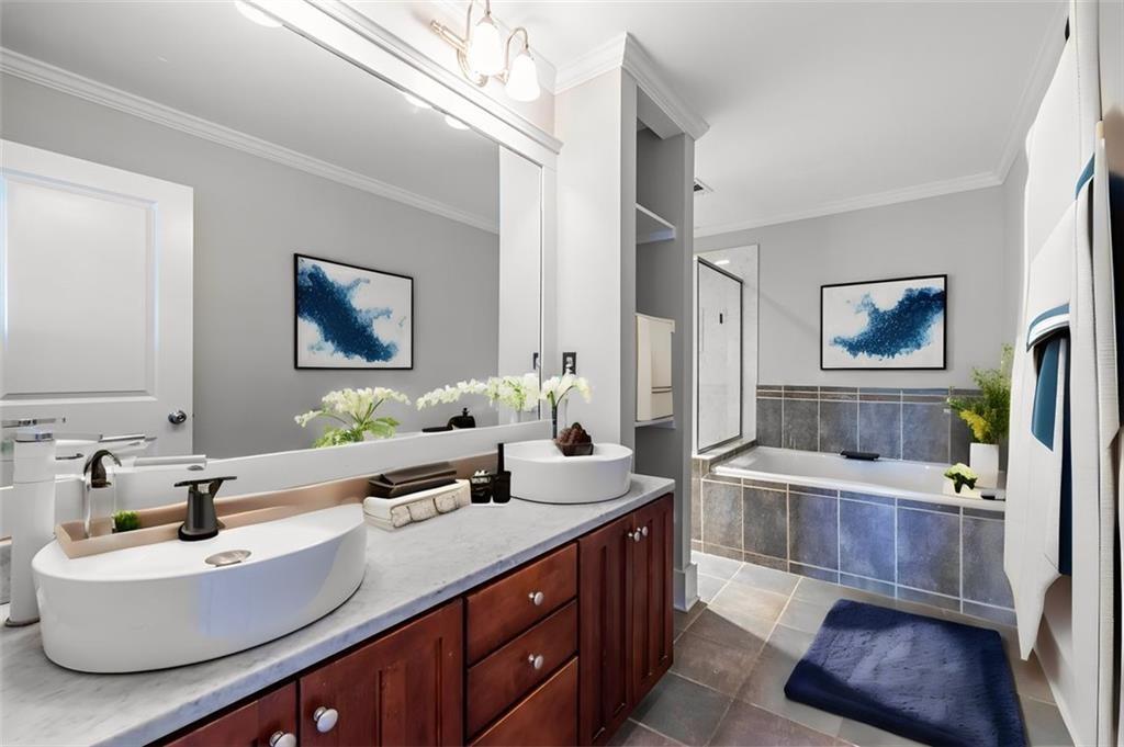 1310 Jandras Lane SE