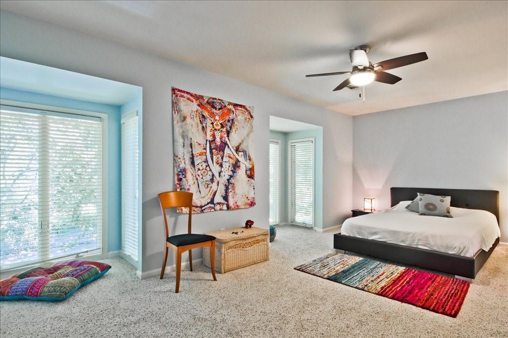 26 Willow Glen NE