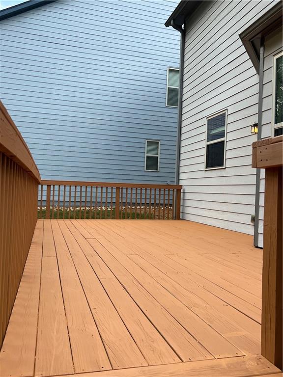 2742 Collins Cove Avenue