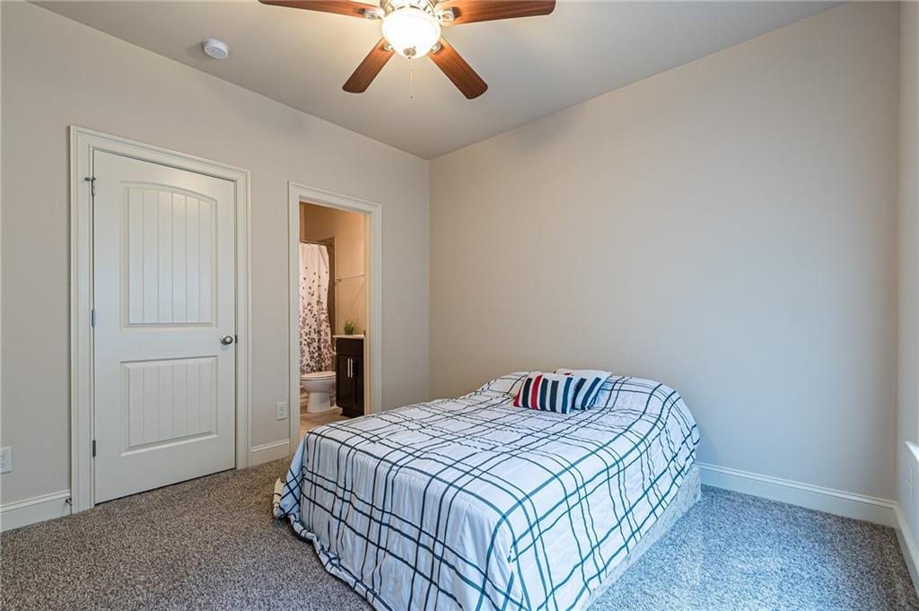 2742 Collins Cove Avenue