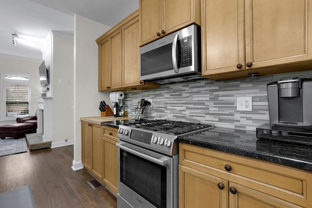 4151 Glen Vista Court