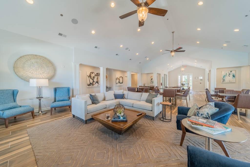 3587 Fishpond Circle