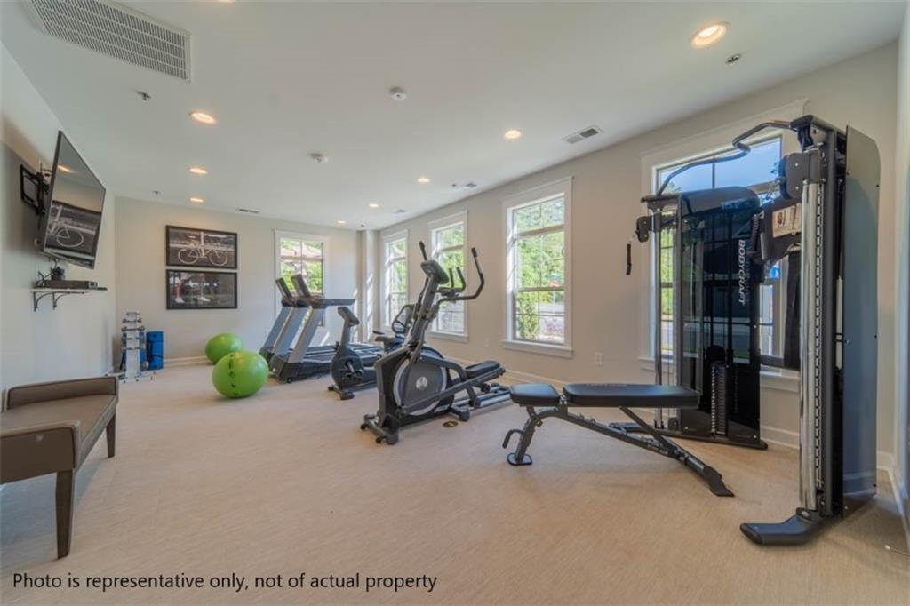 3587 Fishpond Circle