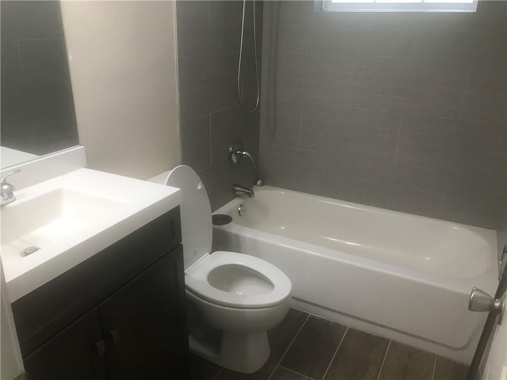3665 Chestnut Drive Unit E2