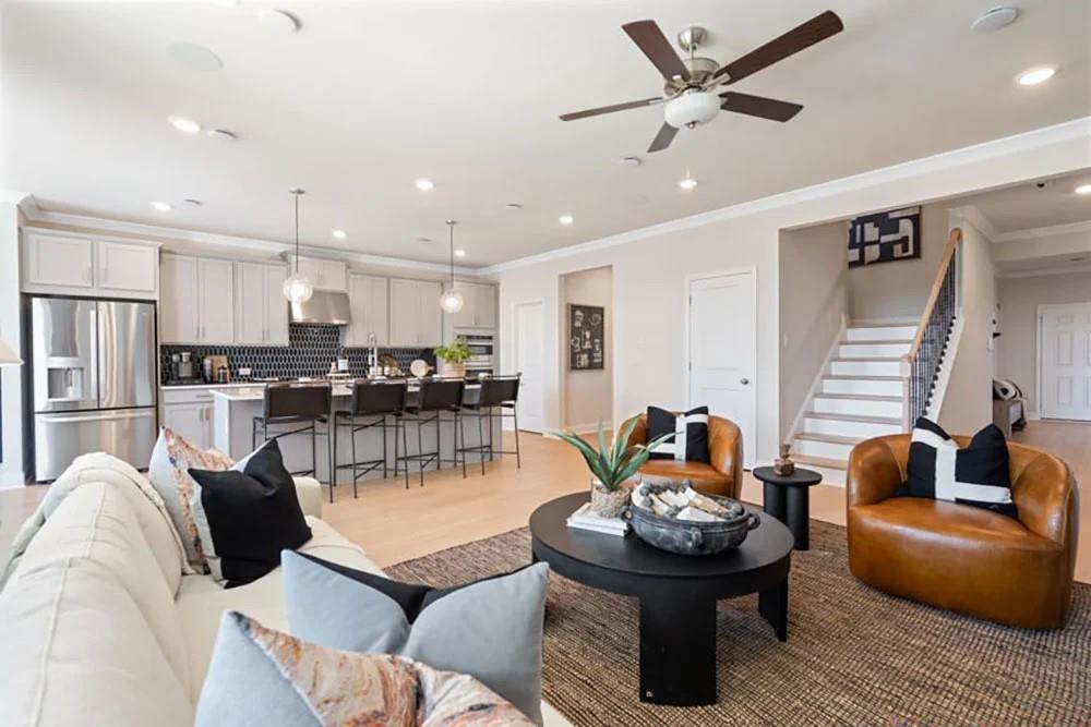 3526 Barnhill Place