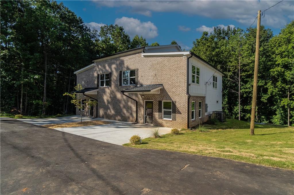 2395 Highpoint Road