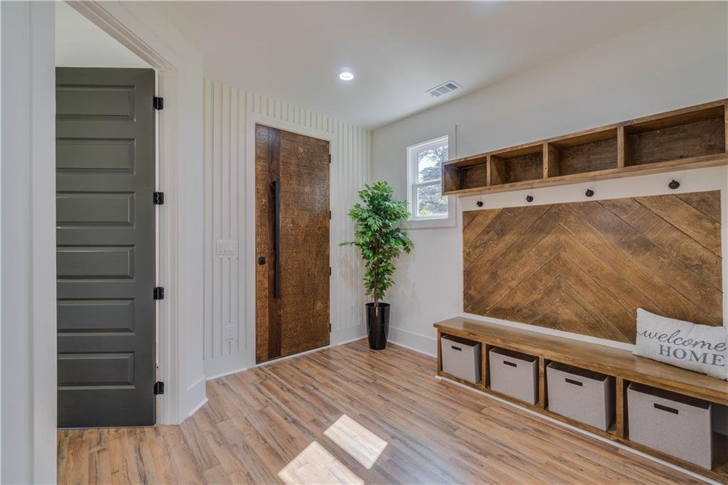 3277 Village Glen Drive