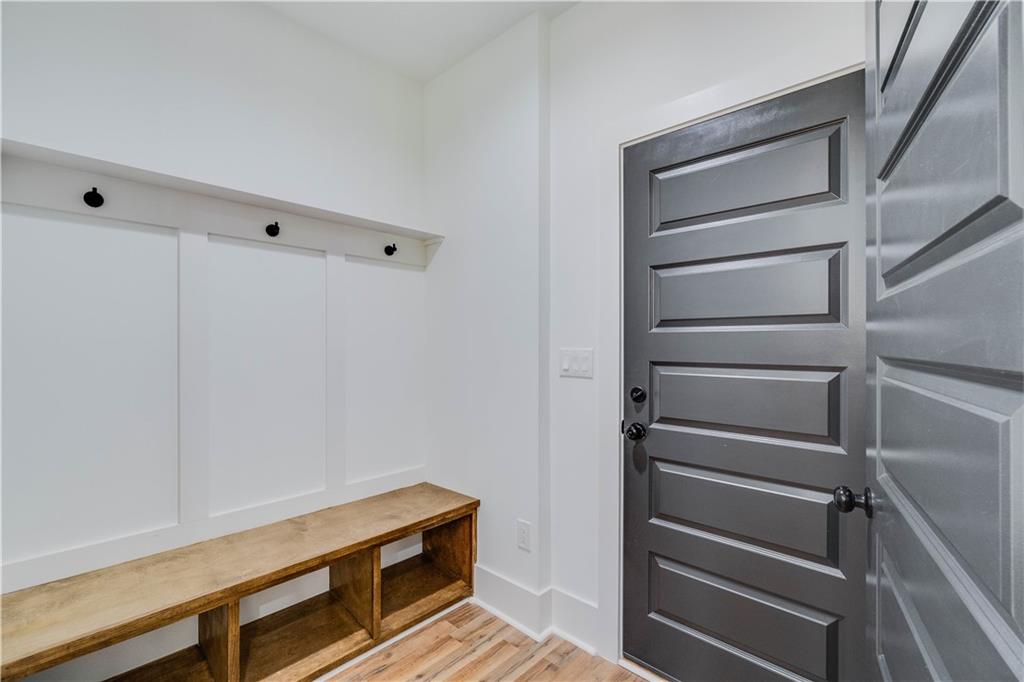 3277 Village Glen Drive