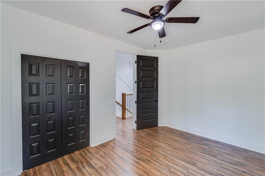 3277 Village Glen Drive