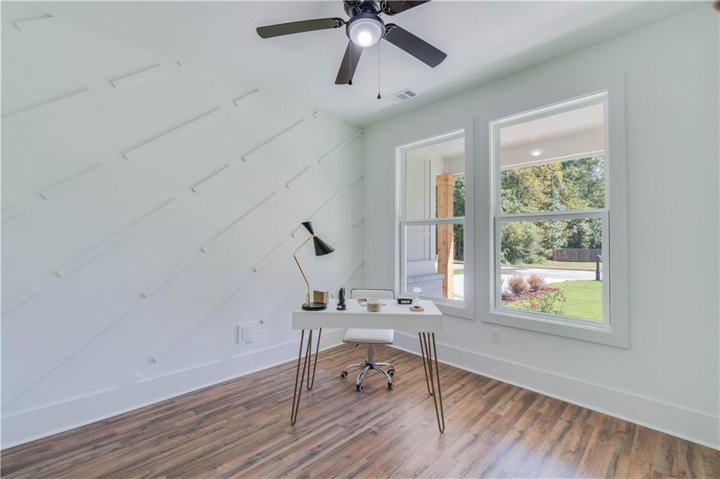 3277 Village Glen Drive