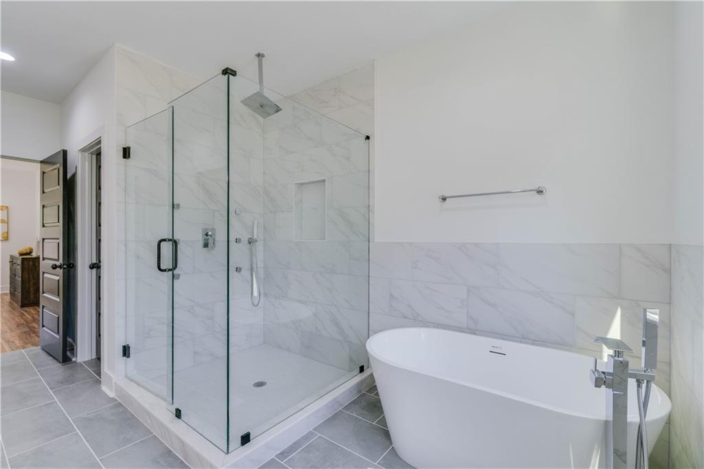 3277 Village Glen Drive