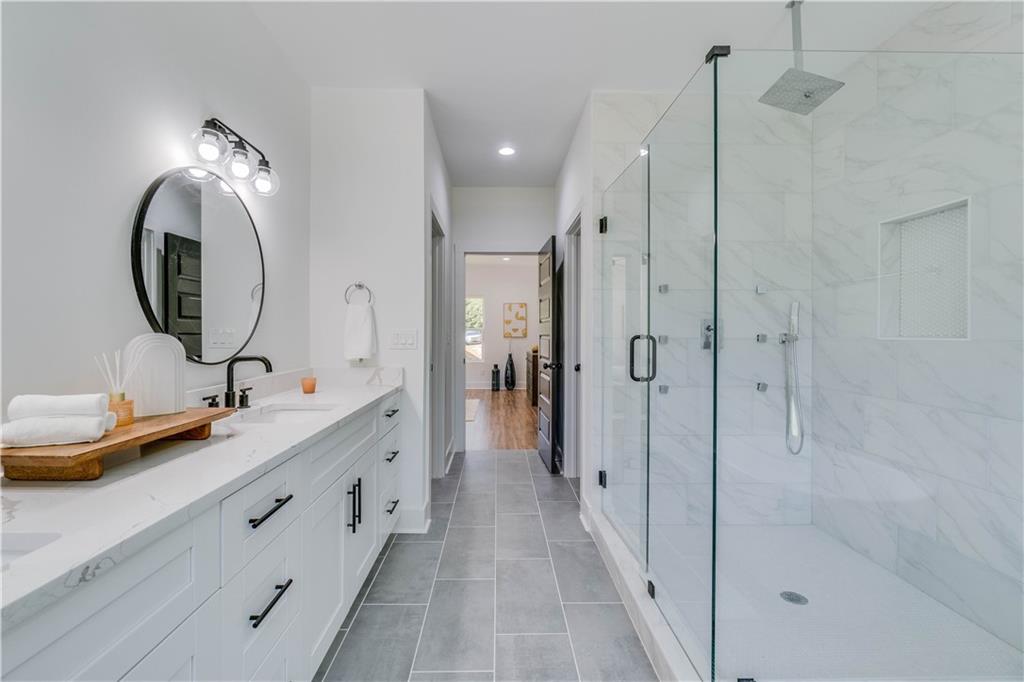 3277 Village Glen Drive