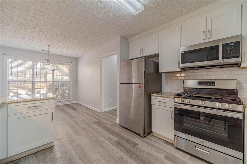 1800 Alcovy Oaks Court