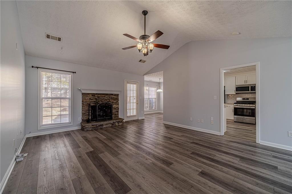 1800 Alcovy Oaks Court