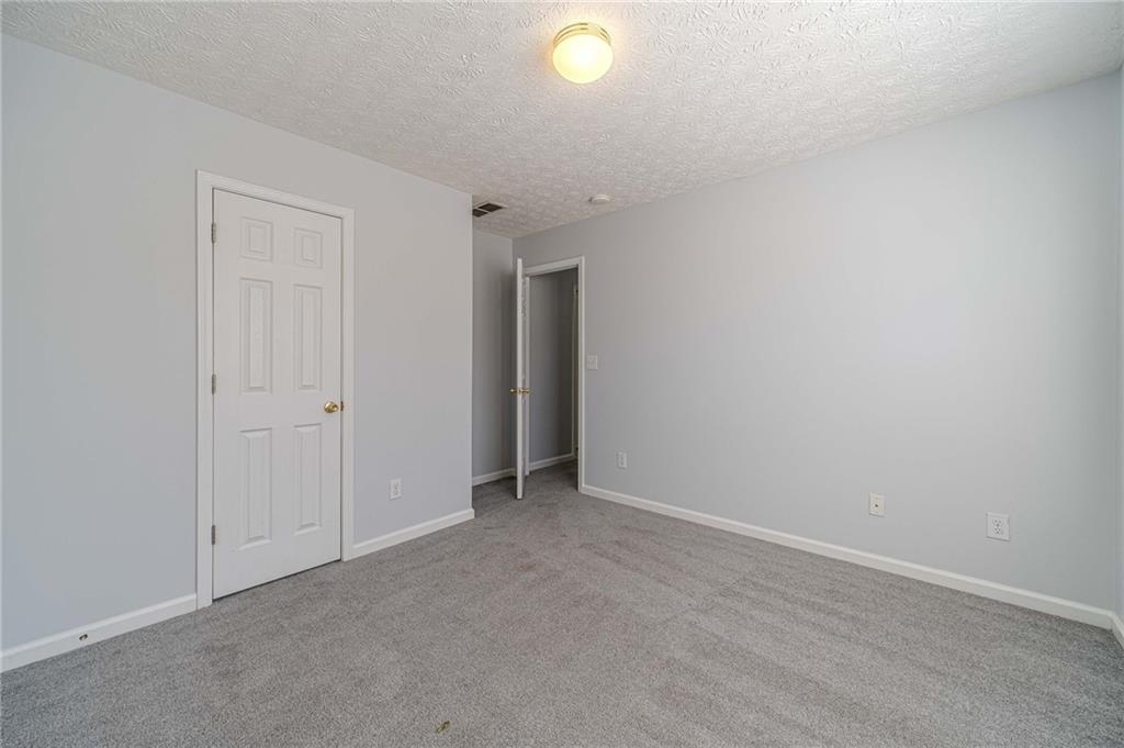 1800 Alcovy Oaks Court