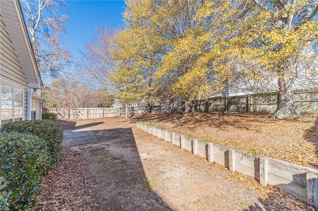 1800 Alcovy Oaks Court