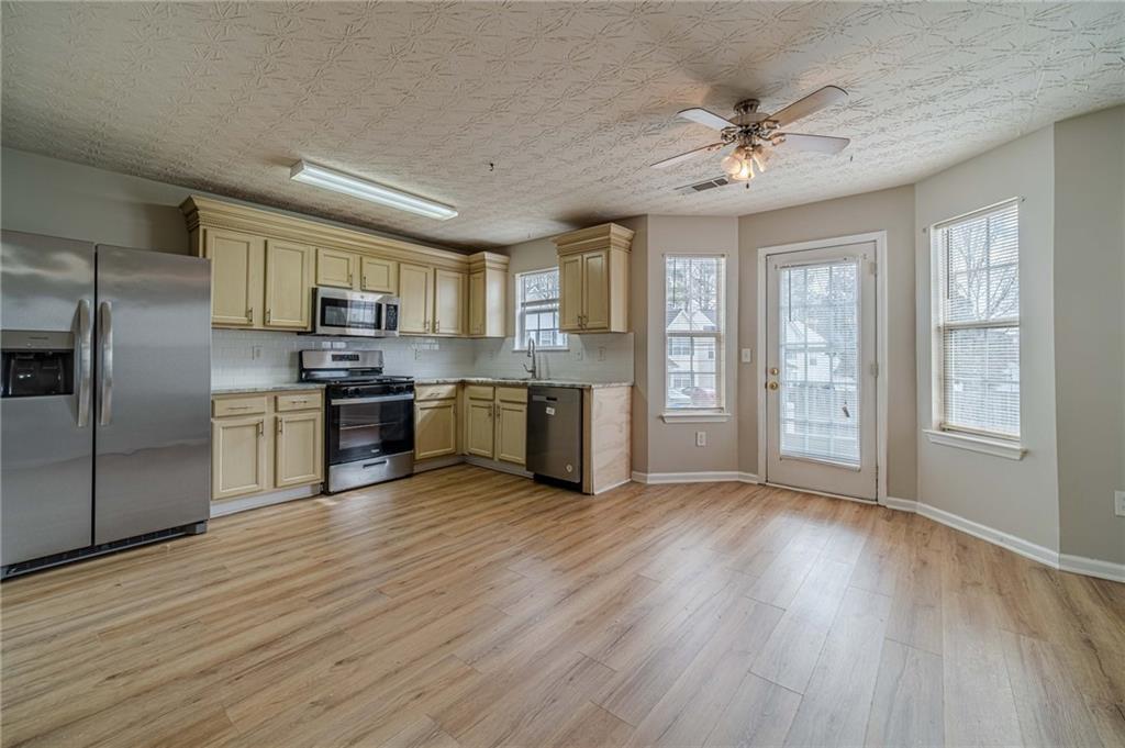 485 Springbottom Court