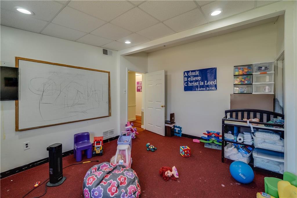 2720 Centerville Highway