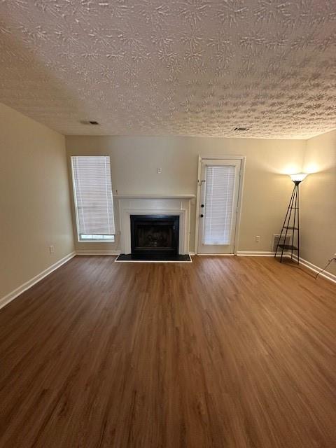 6602 Wellington Square
