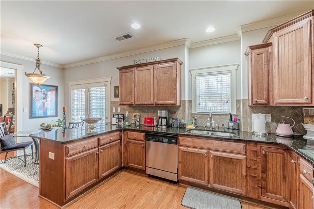 3452 Village Park Lane SW