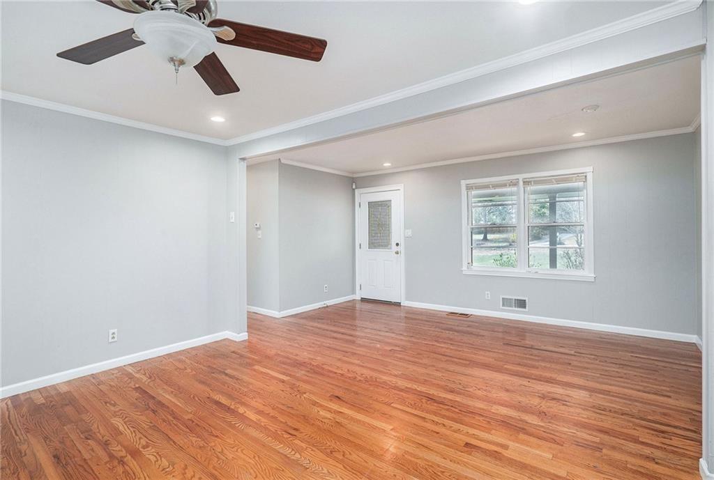 3454 N Creekview Drive