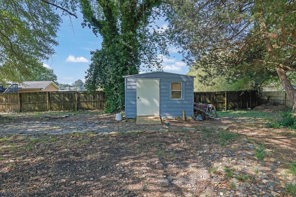 280 Stone Mountain Street