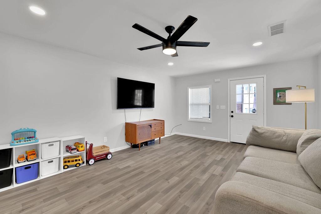 280 Stone Mountain Street