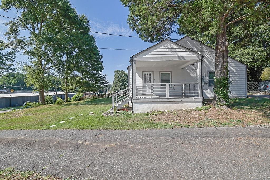 280 Stone Mountain Street