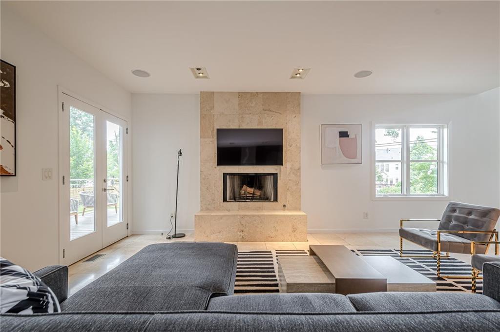 2269 Briarwood Hills Drive NE