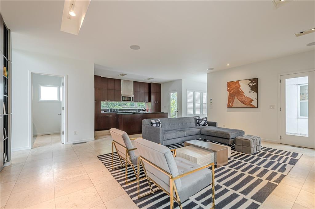 2269 Briarwood Hills Drive NE