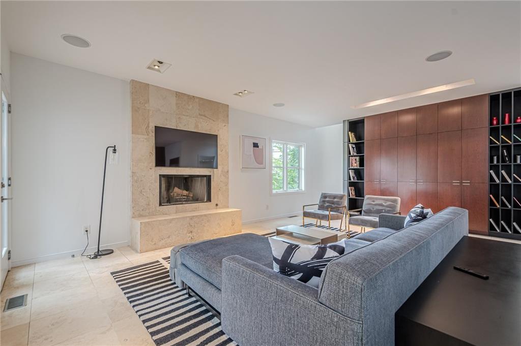 2269 Briarwood Hills Drive NE