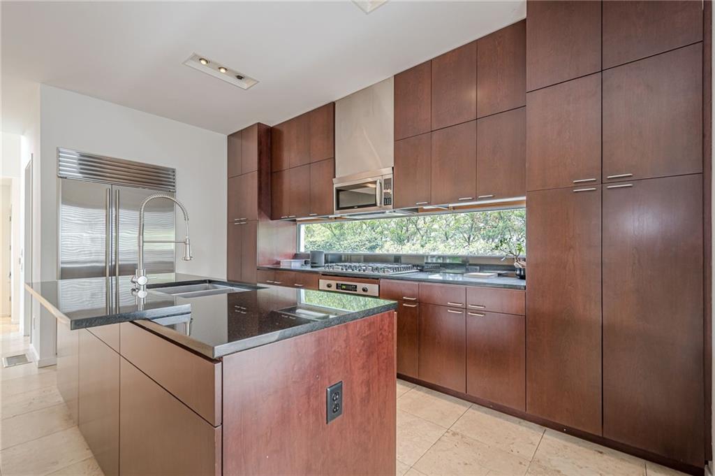 2269 Briarwood Hills Drive NE