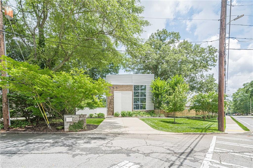 2269 Briarwood Hills Drive NE