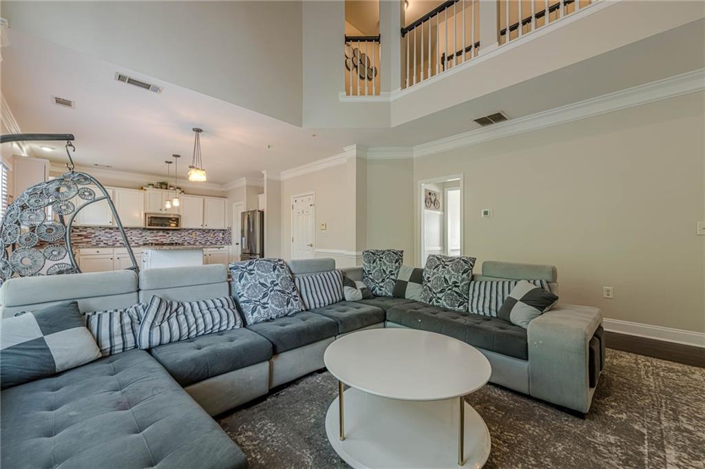 890 Sapphire Lane
