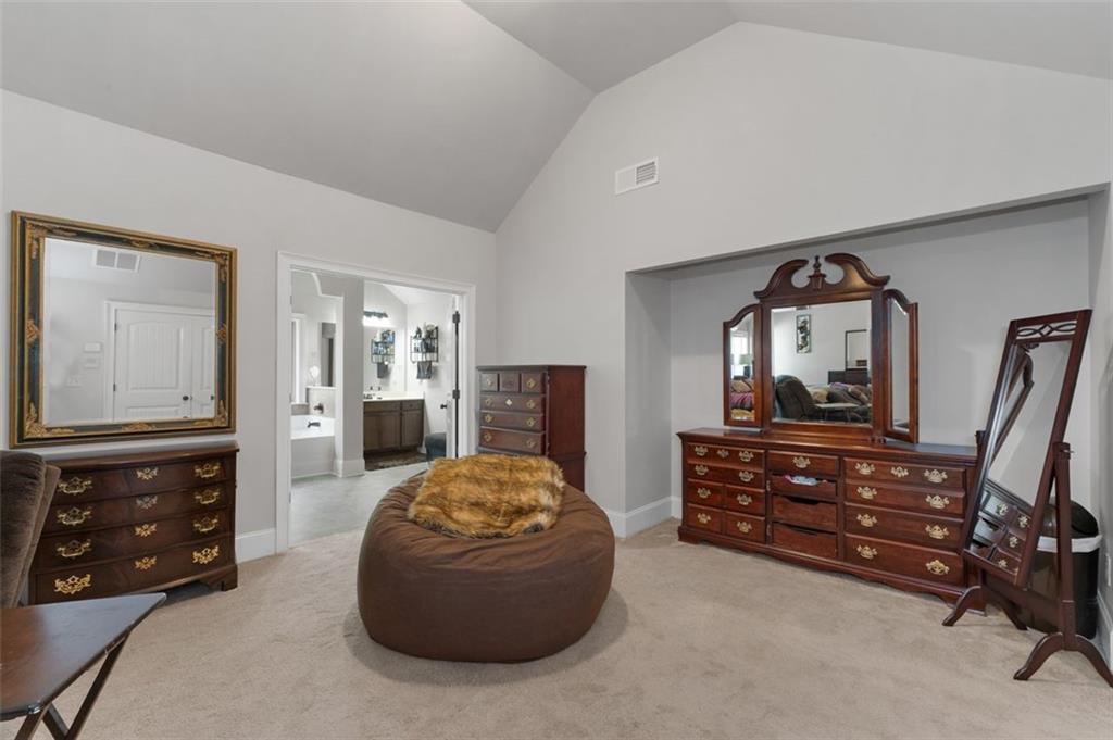 3227 HOLLOWSTONE Drive