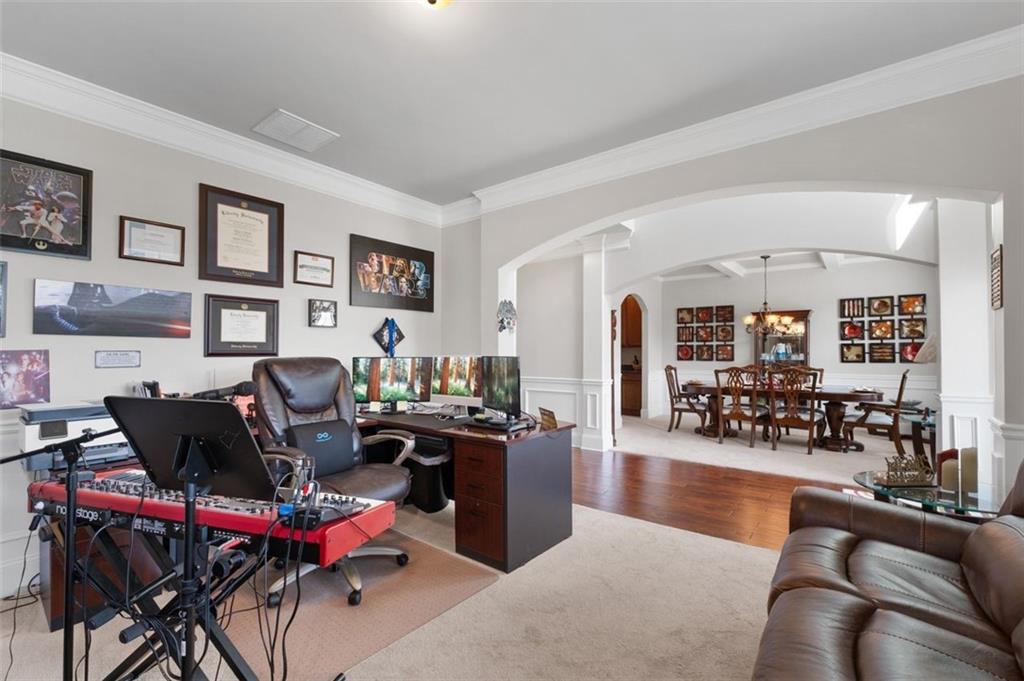 3227 HOLLOWSTONE Drive