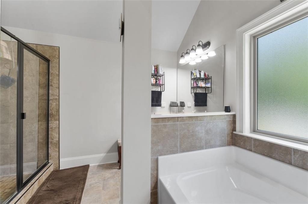3227 HOLLOWSTONE Drive