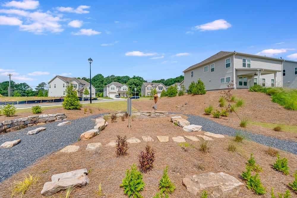 609 Catesby Terrace