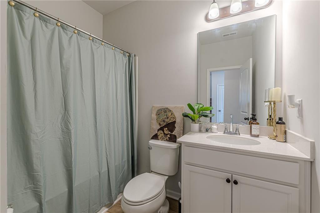 4876 Elm Leaf Drive SW