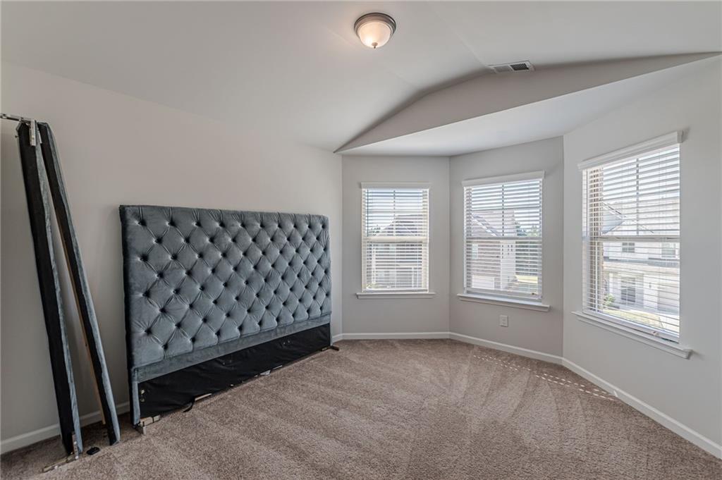 4876 Elm Leaf Drive SW