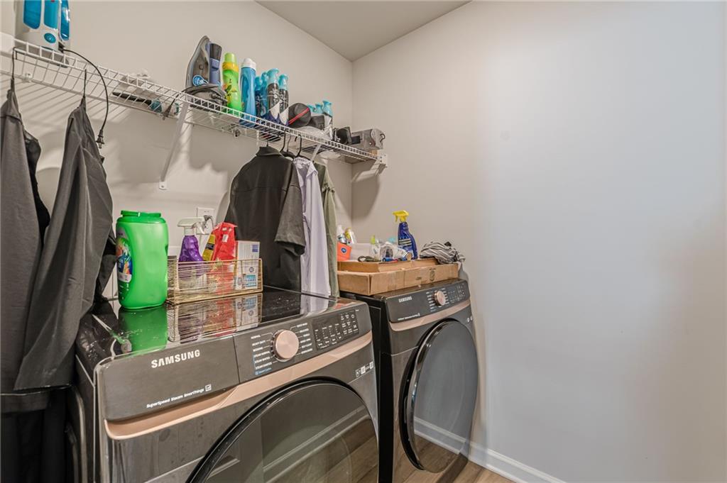 4876 Elm Leaf Drive SW