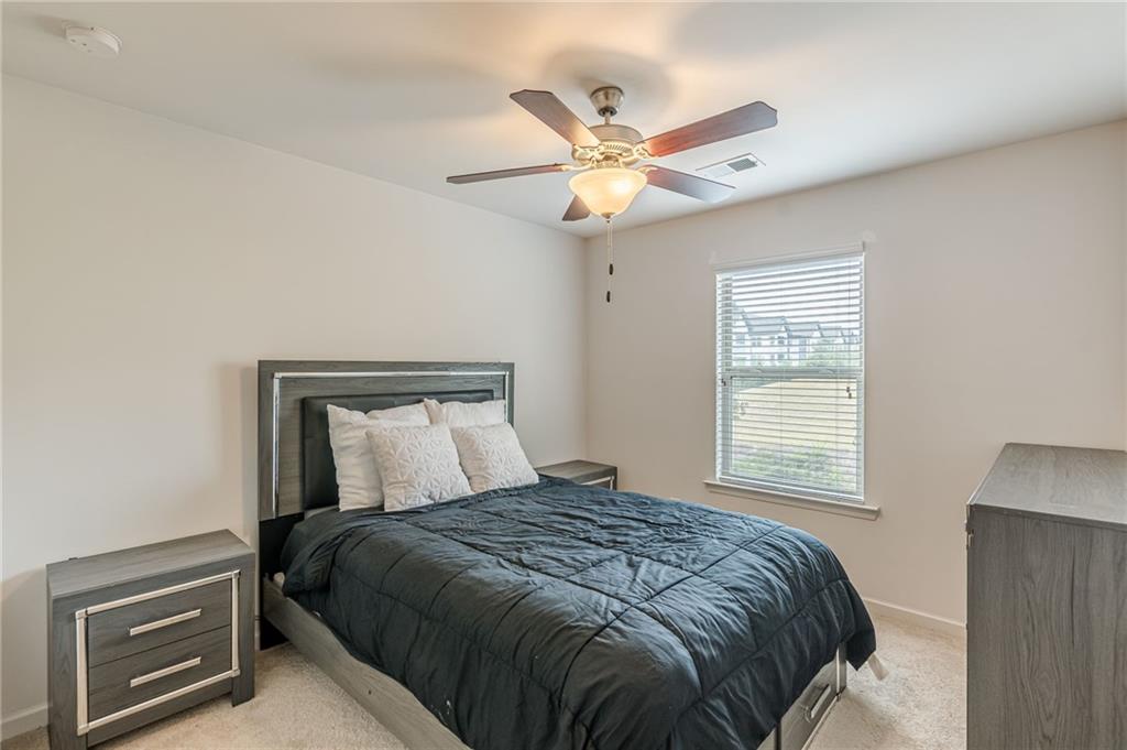 5725 Radford Loop