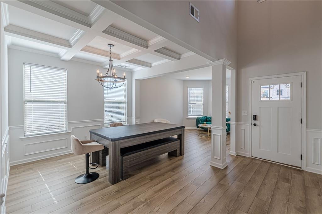 4876 Elm Leaf Drive SW