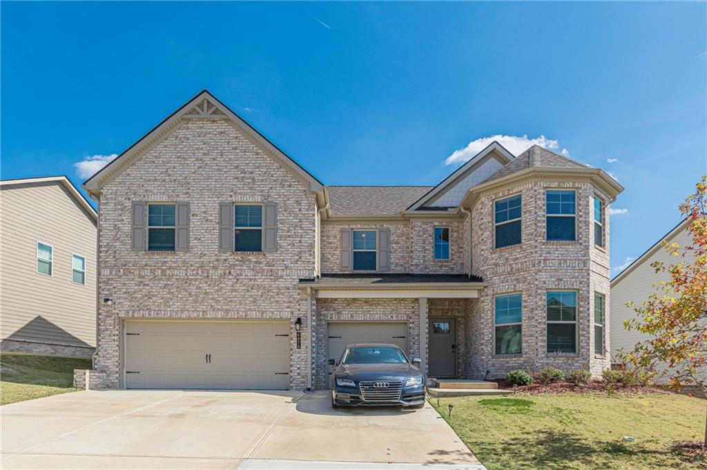 4876 Elm Leaf Drive SW